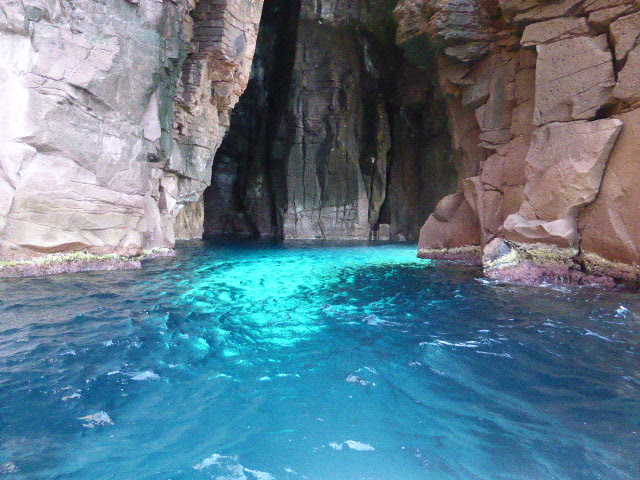 Snorkeling, sea caves, Carloforte, Sardegna
